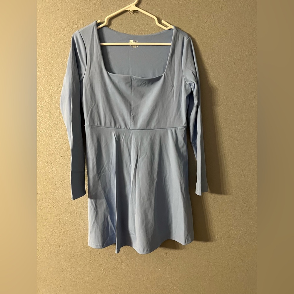 Elegant Blue Long Sleeve Dress